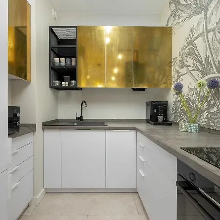 Dwupietrowy Apartament Dla 7 Osob Z Ogrodkiem By Renters *